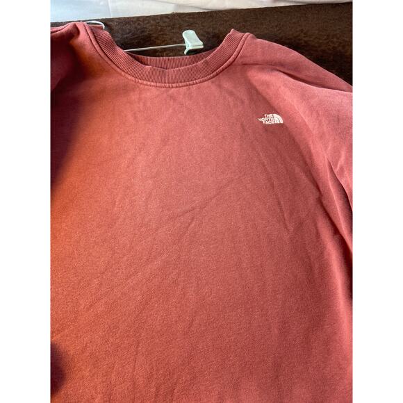 The North Face crew neck pull over sweatshirt - Picture 3 of 11